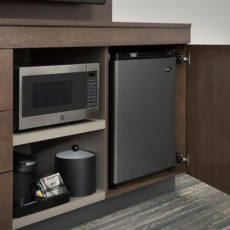 Hampton Inn & Suites Charlotte Airport Lake Pointe Luaran gambar