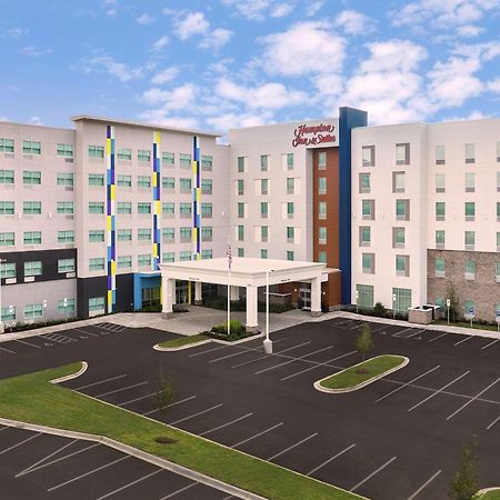 Hampton Inn & Suites Charlotte Airport Lake Pointe Luaran gambar