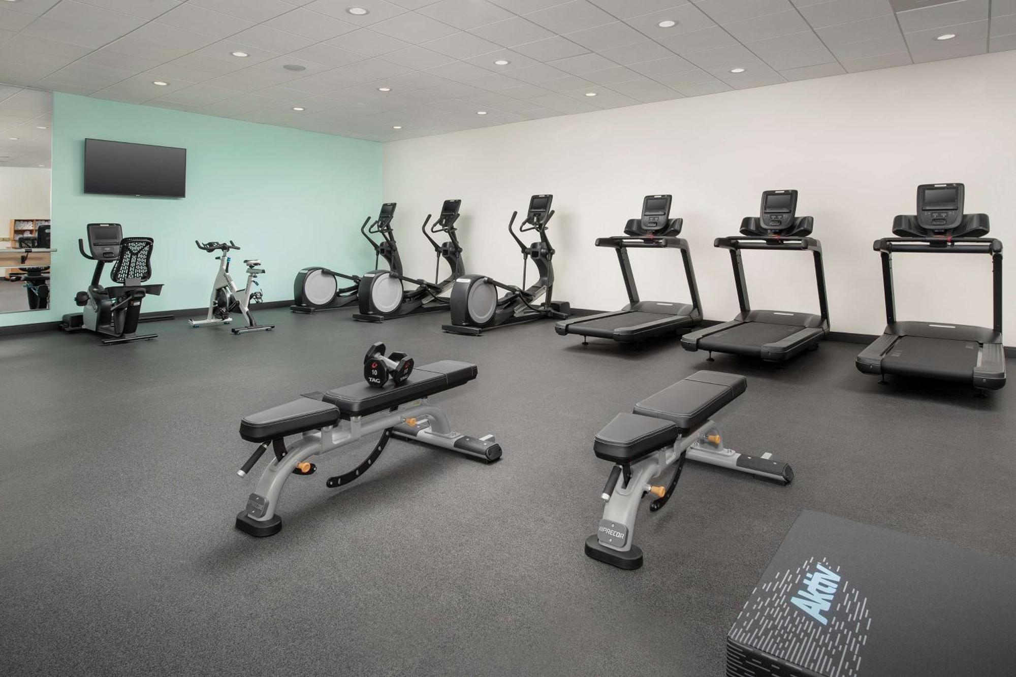 Hampton Inn & Suites Charlotte Airport Lake Pointe Luaran gambar
