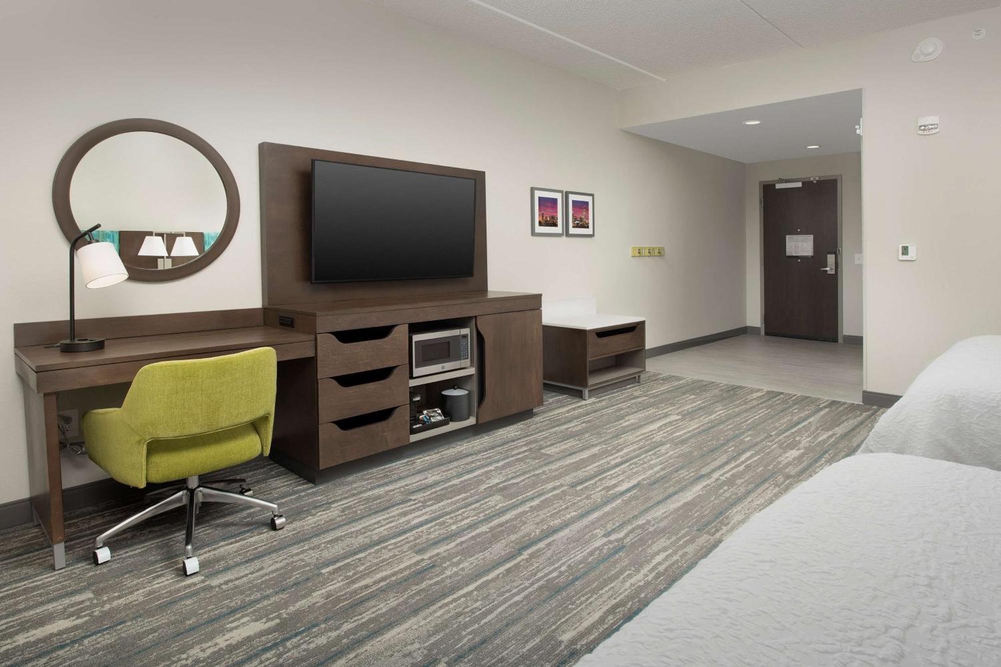 Hampton Inn & Suites Charlotte Airport Lake Pointe Luaran gambar